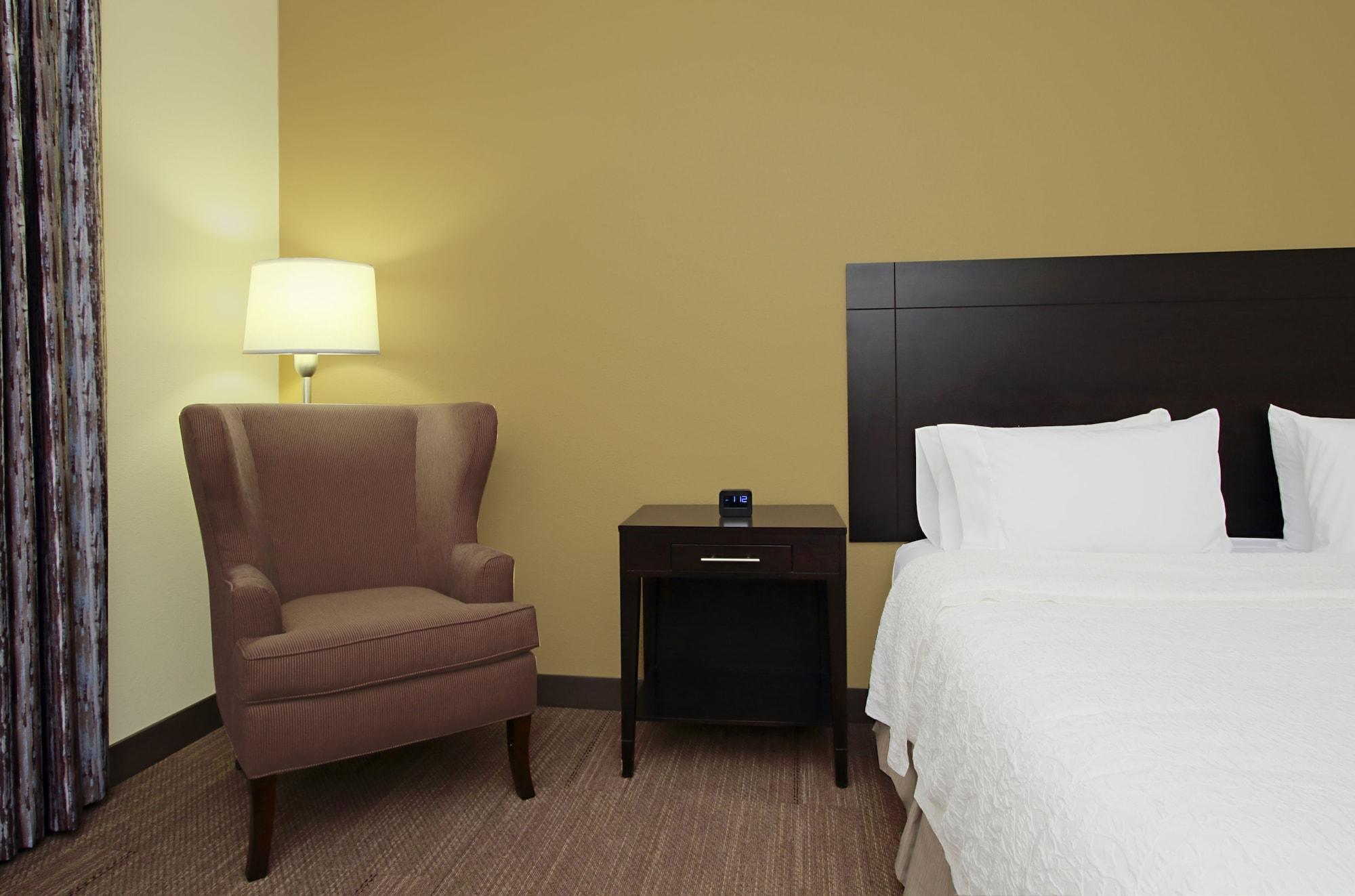 Hampton Inn Winfield Tucker Kültér fotó