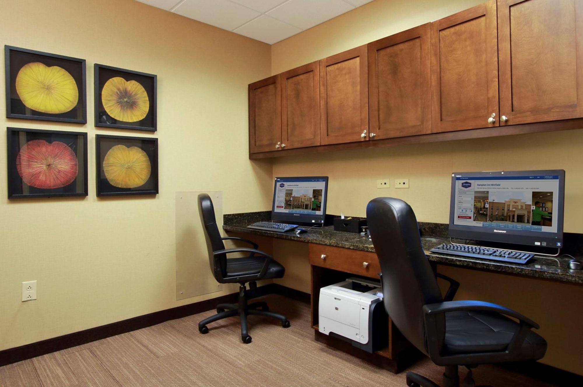 Hampton Inn Winfield Tucker Kültér fotó