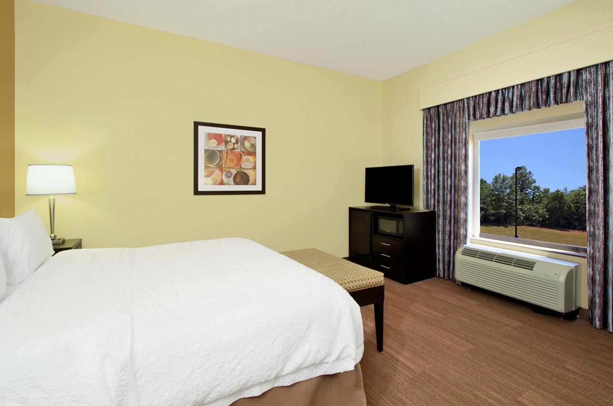 Hampton Inn Winfield Tucker Kültér fotó