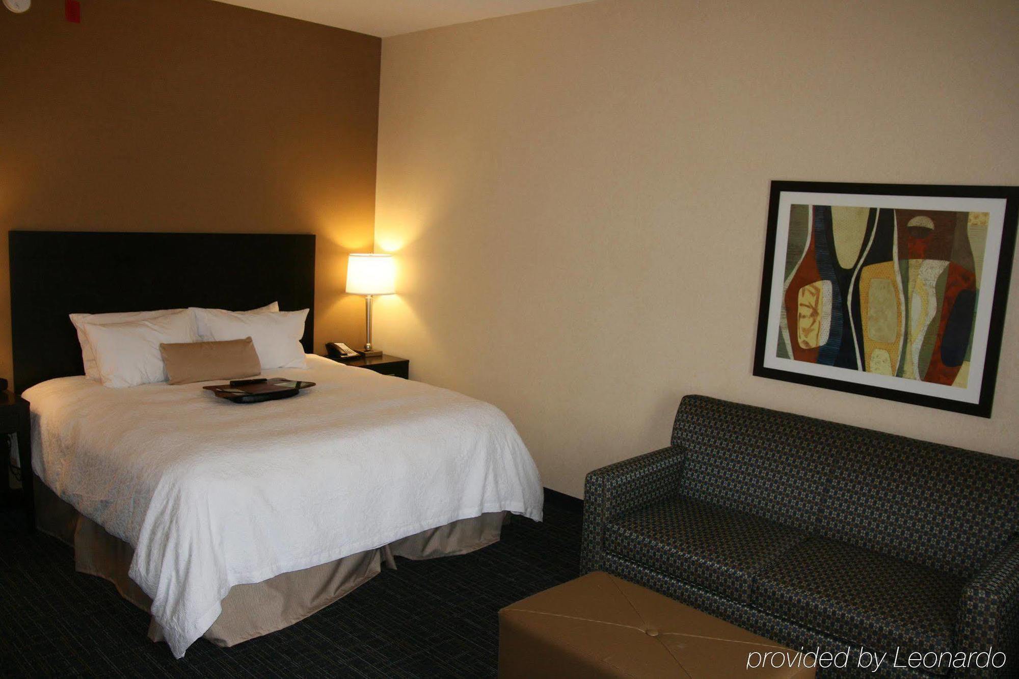 Hampton Inn Winfield Tucker Szoba fotó